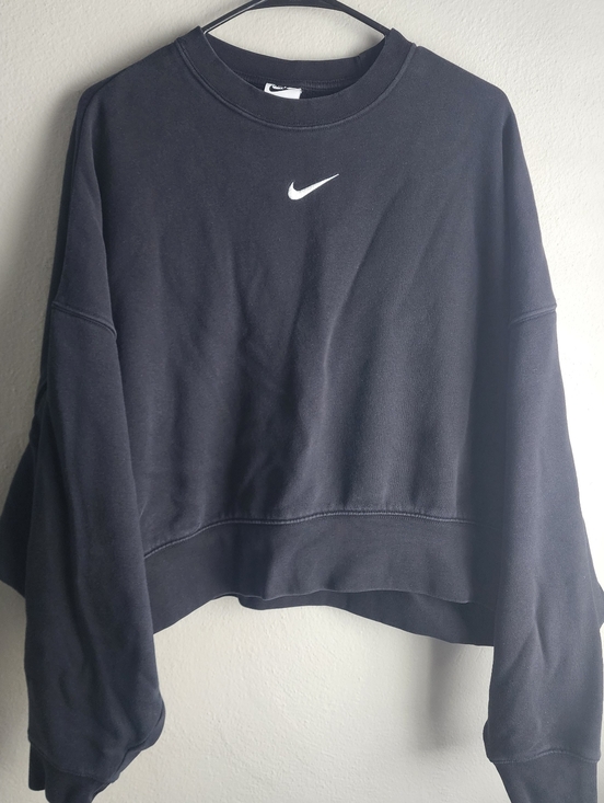 Nike Tops - NIKE CENTER SWOOSH WOMENS OVERSIZED CREWNECK SZ LARGE
